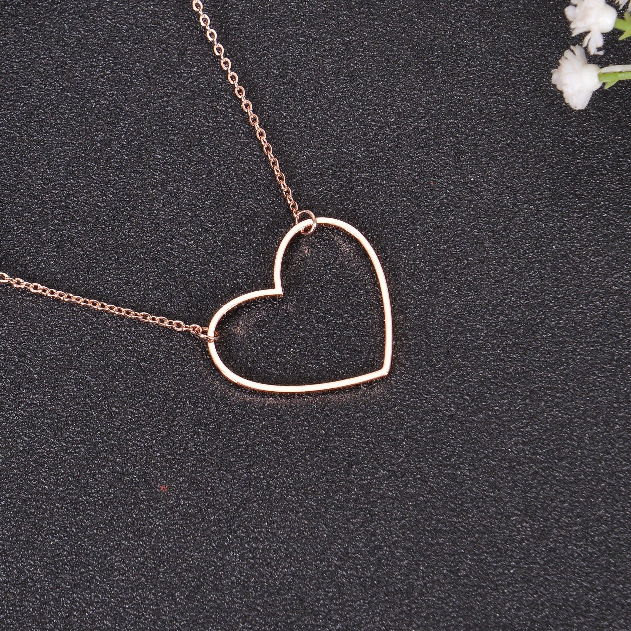 Simple Love Heart Necklace - Image 3