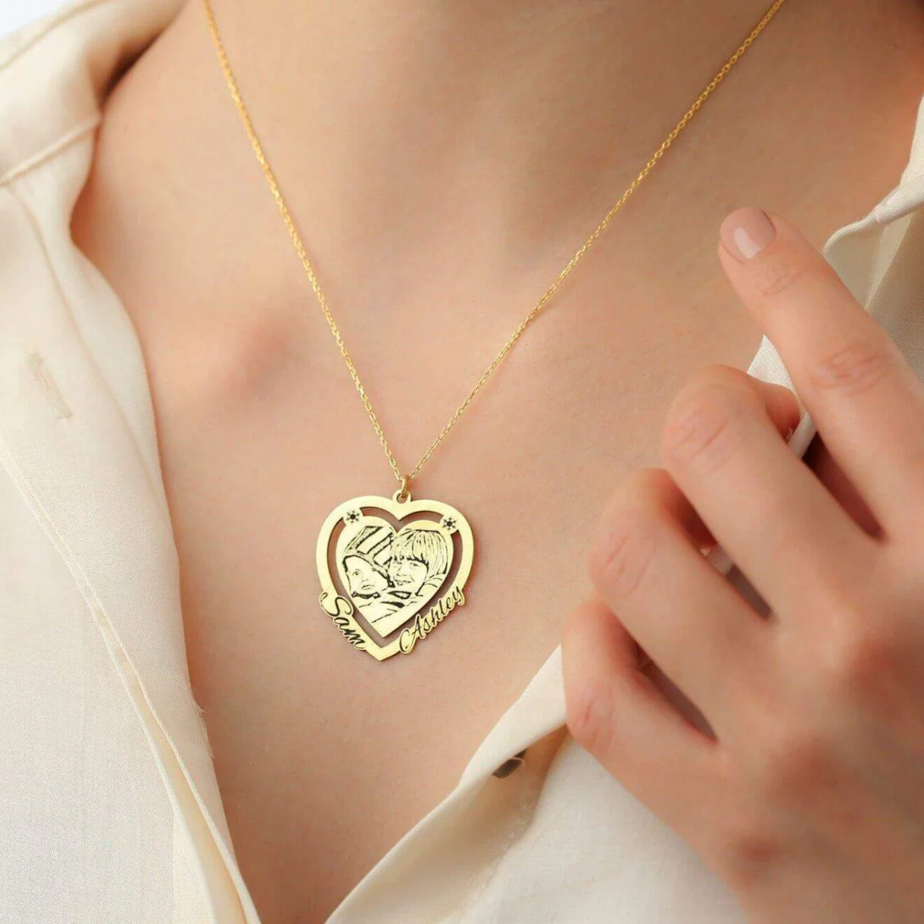 Photo Engraved Heart Necklace - Image 7
