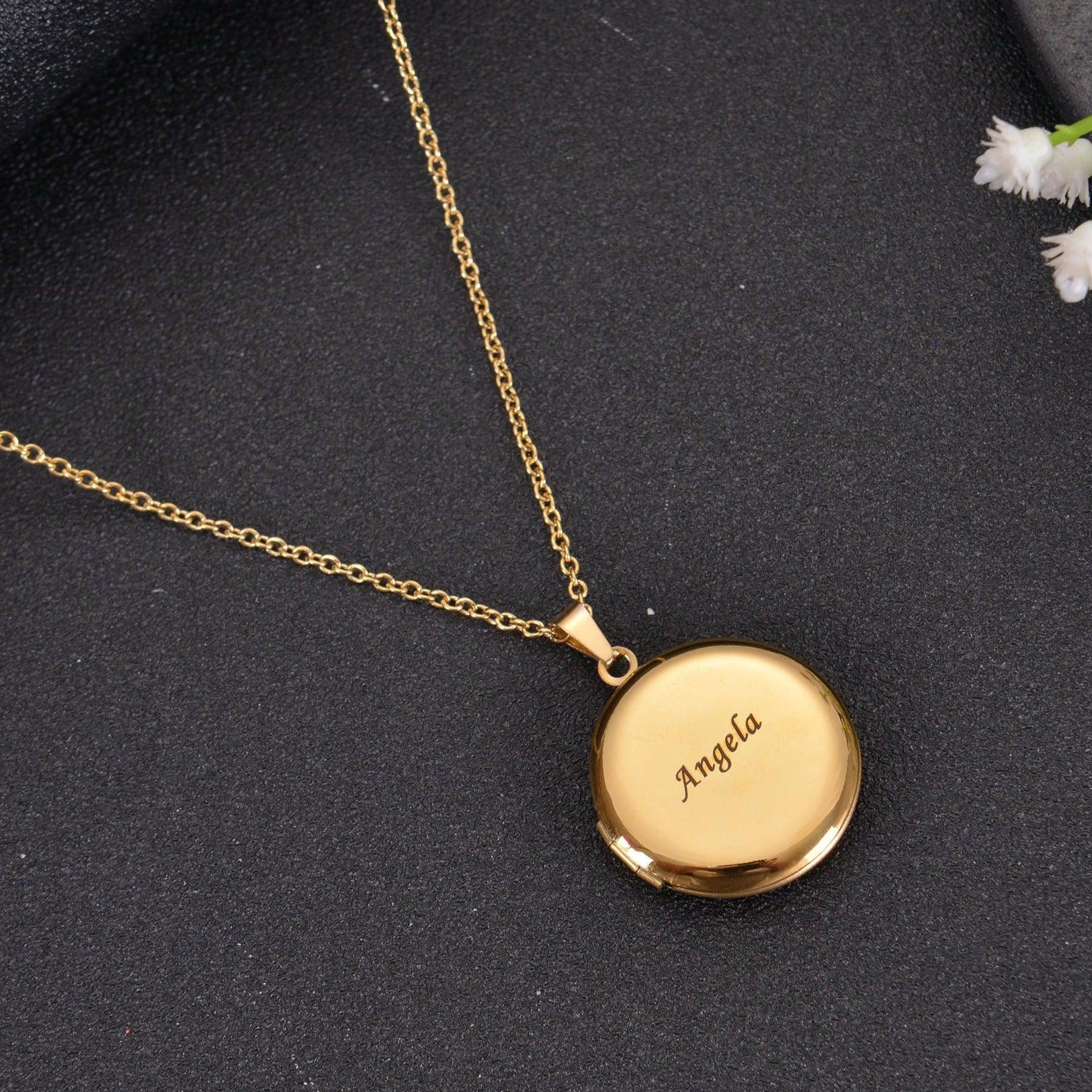 Foldable Photo Frame Necklace Circle - Image 7