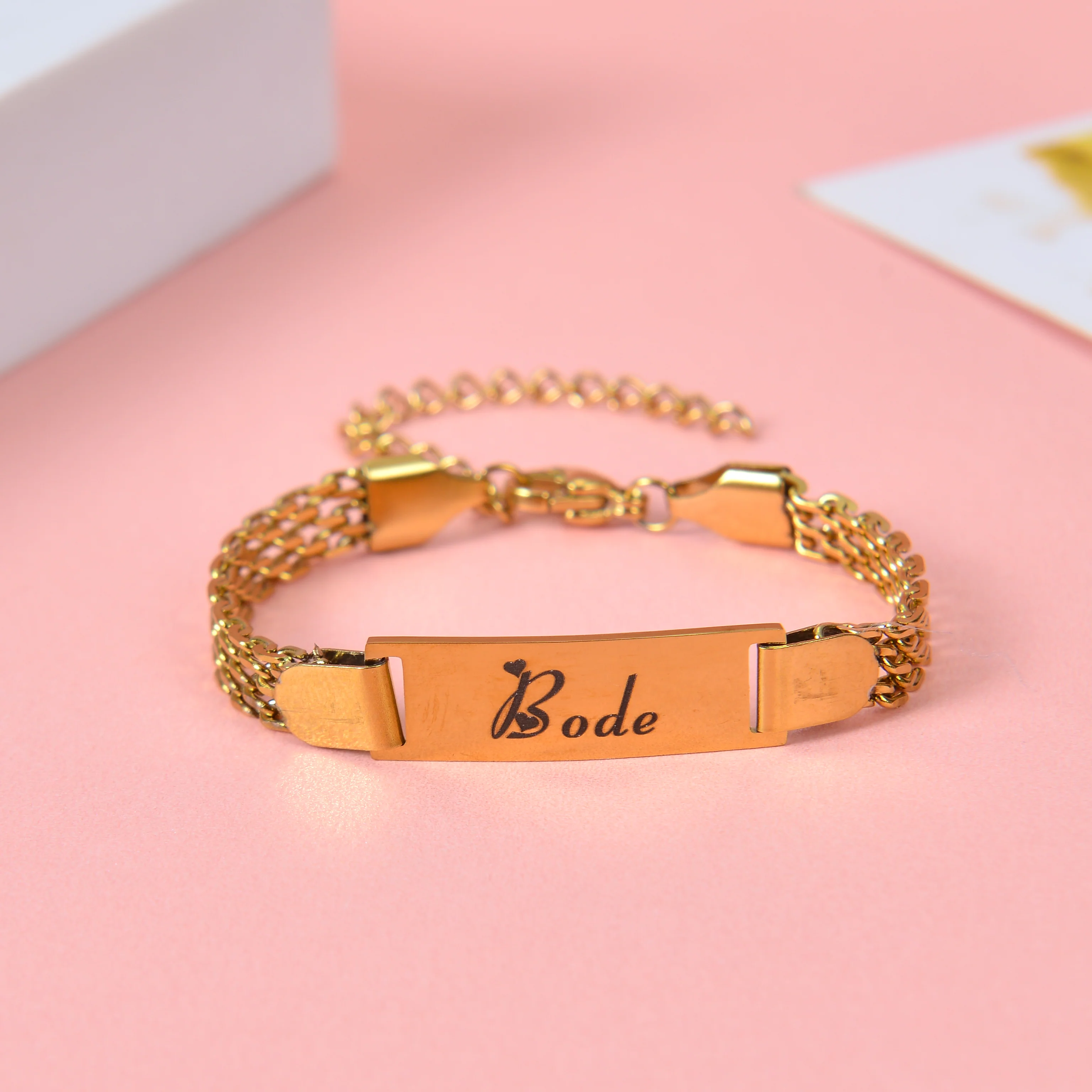 Personalized Bar Name Engraved Chain Bracelet - Image 6