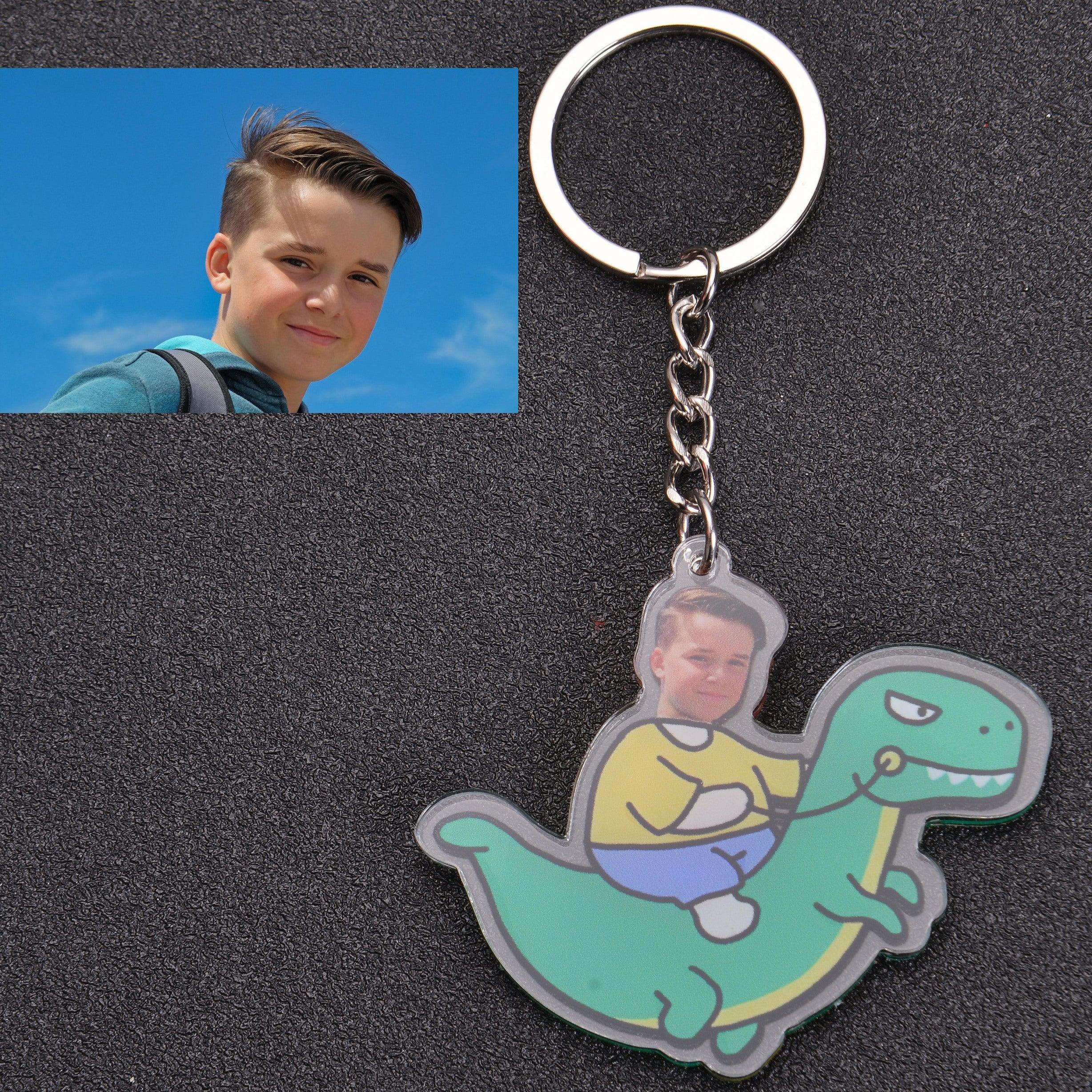 Personalized Christmas Theme Photo Keychain - Image 4