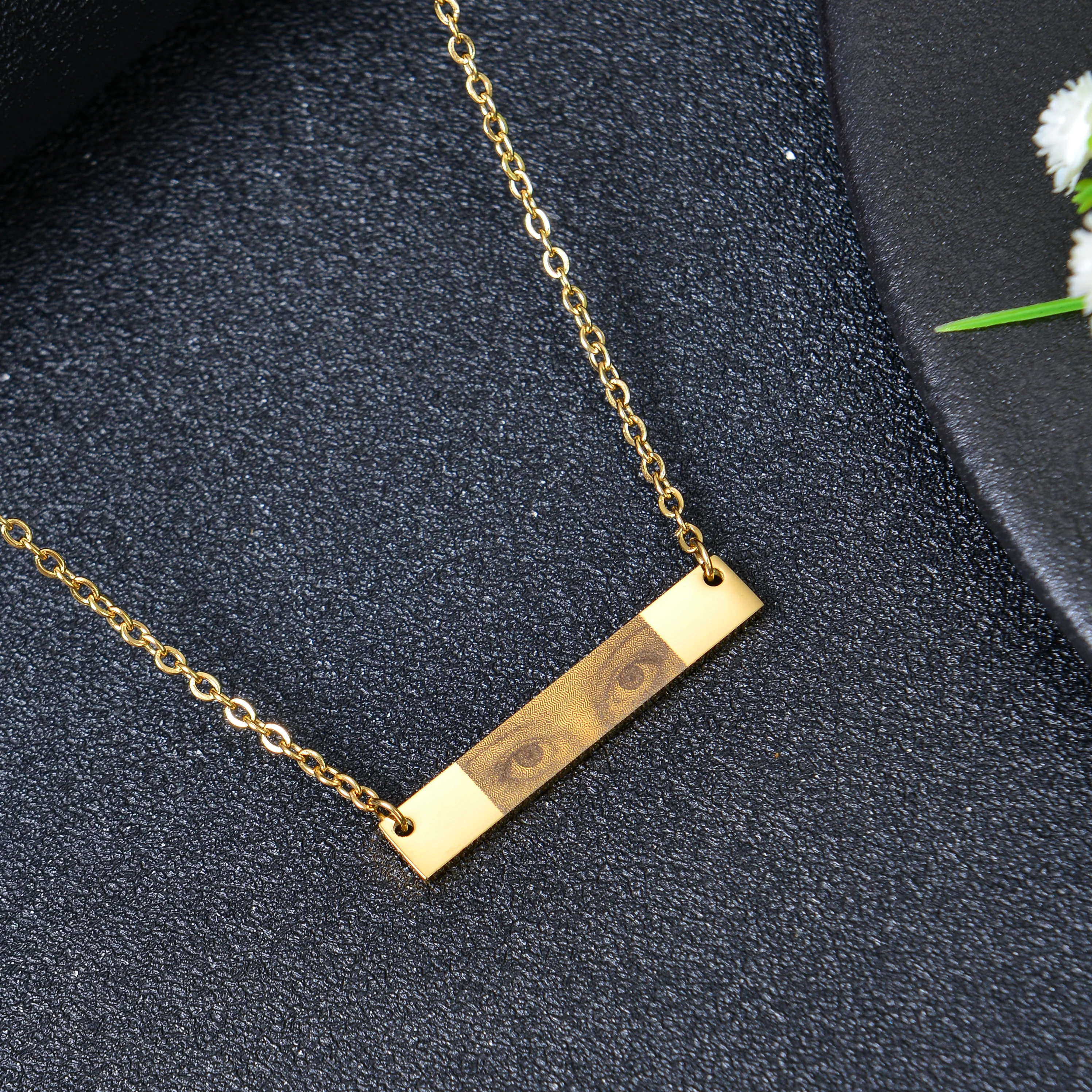 Personalized Eyes Portrait Bar Pendant Necklace - Image 3