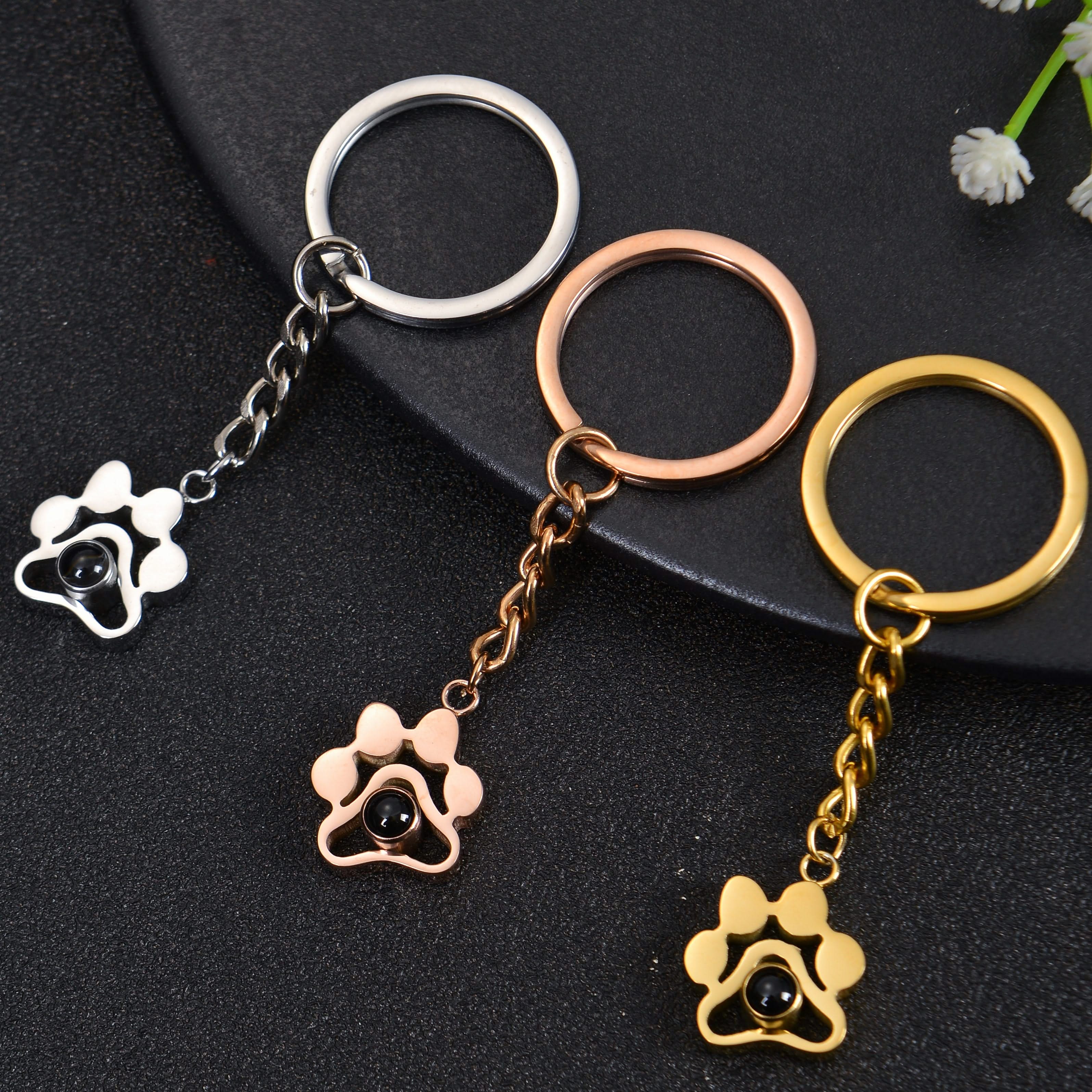 Pet Paw Photo Projection Keychain - Image 5