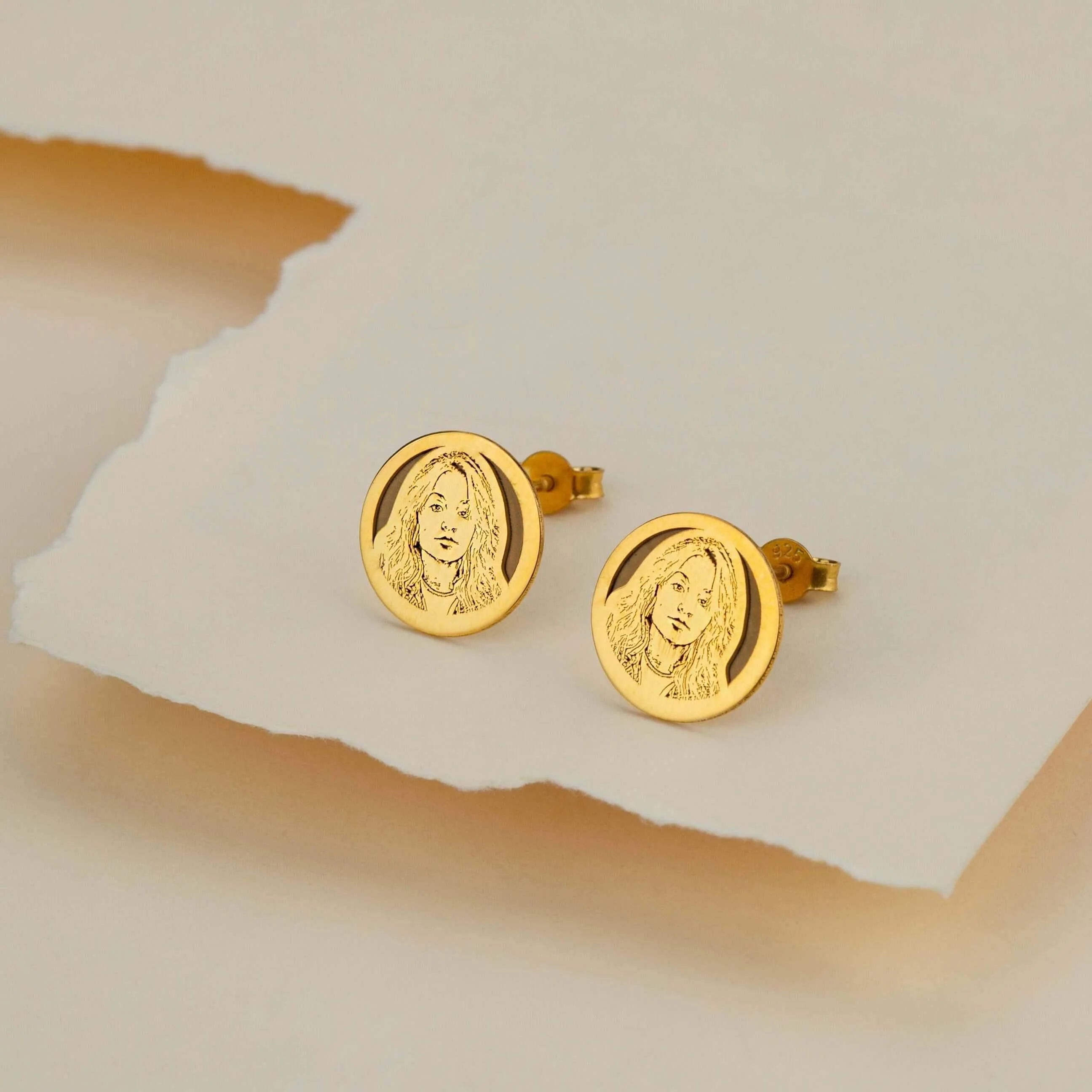 Photo Engraved Stud Earrings - Image 4